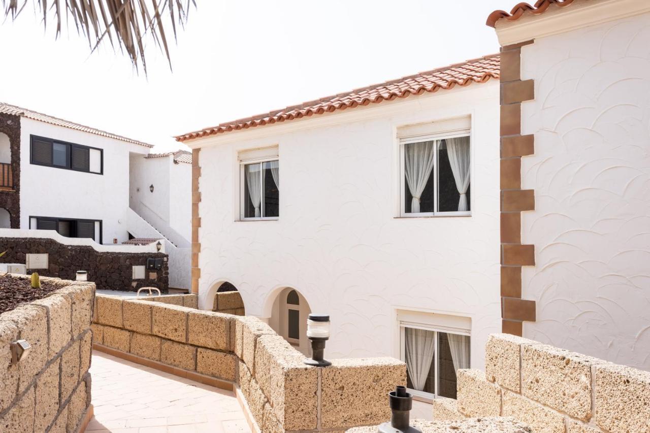 Casa Higo - Private Pool - Ocean View - Bbq - Terrace - Free Wifi - Child & Pet-Friendly - 3 Bedrooms - 6 People Poris de Abona Exterior photo